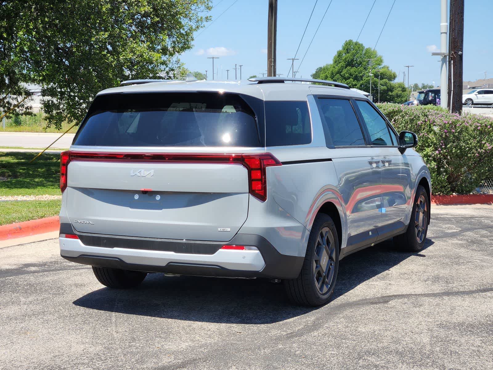Thumbnail: 2026 Kia Carnival - 5