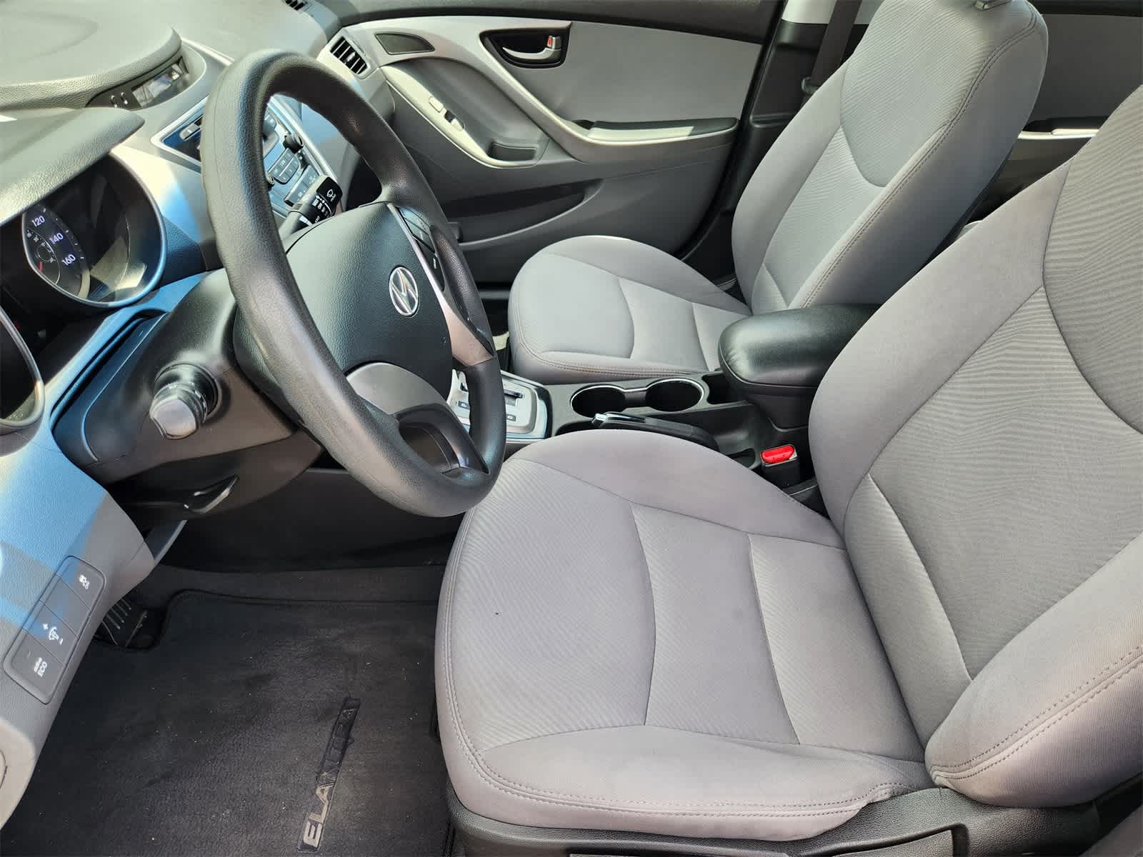 2013 Hyundai Elantra GLS 13