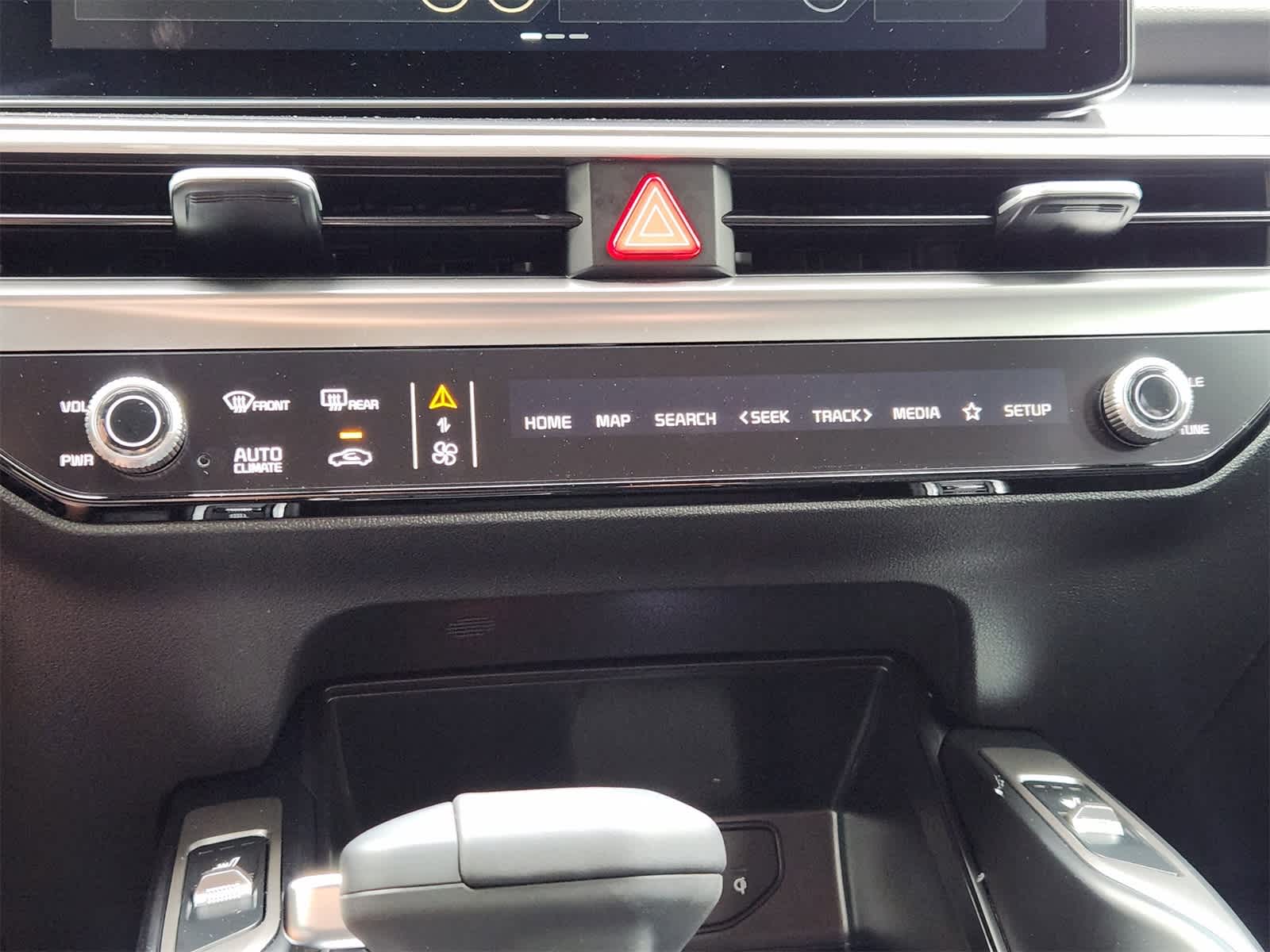 Thumbnail: 2026 Kia Sorento - 16