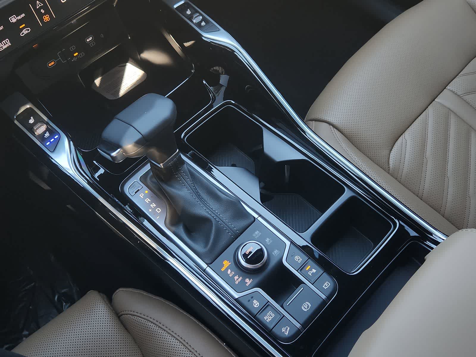 Thumbnail: 2026 Kia Sorento - 18