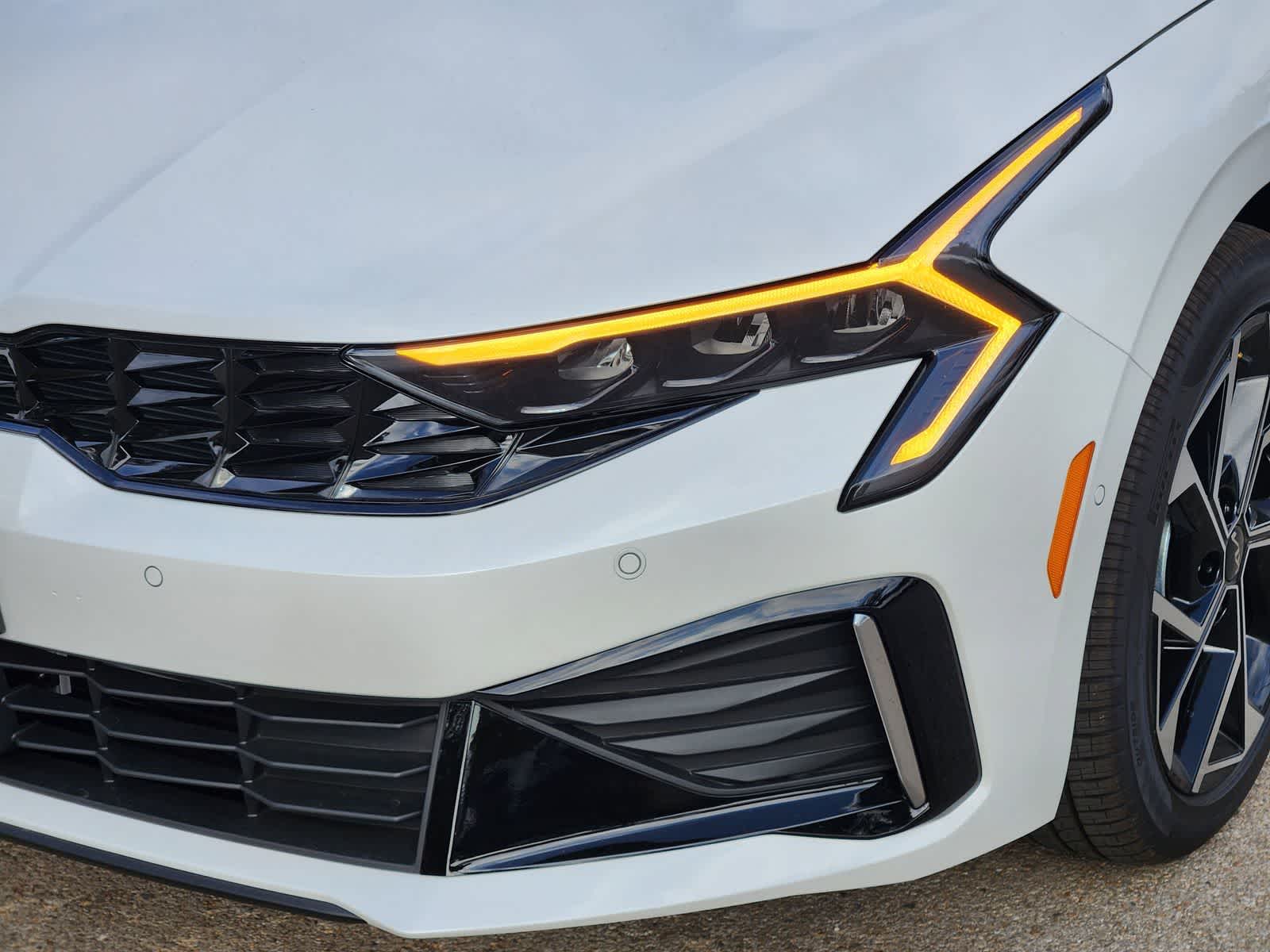 Thumbnail: 2026 Kia K5 - 7
