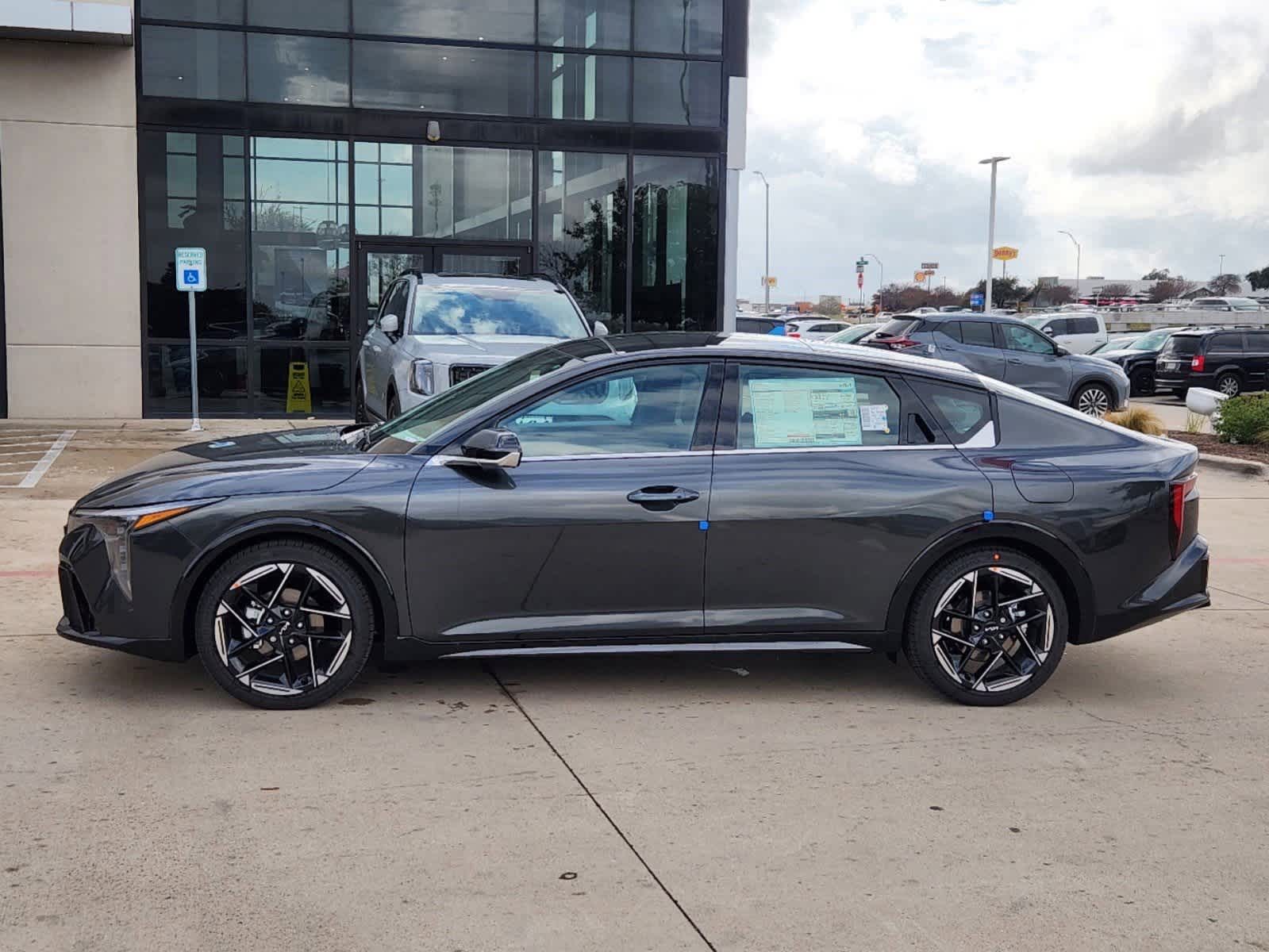 Thumbnail: 2025 Kia K4 - 3