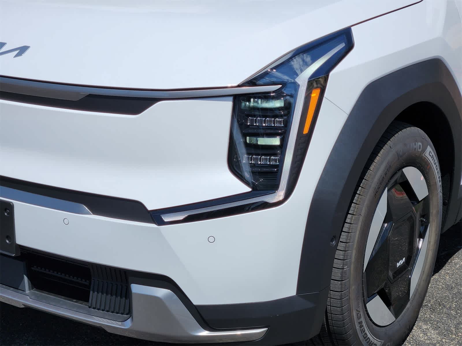 Thumbnail: 2026 Kia EV9 - 6