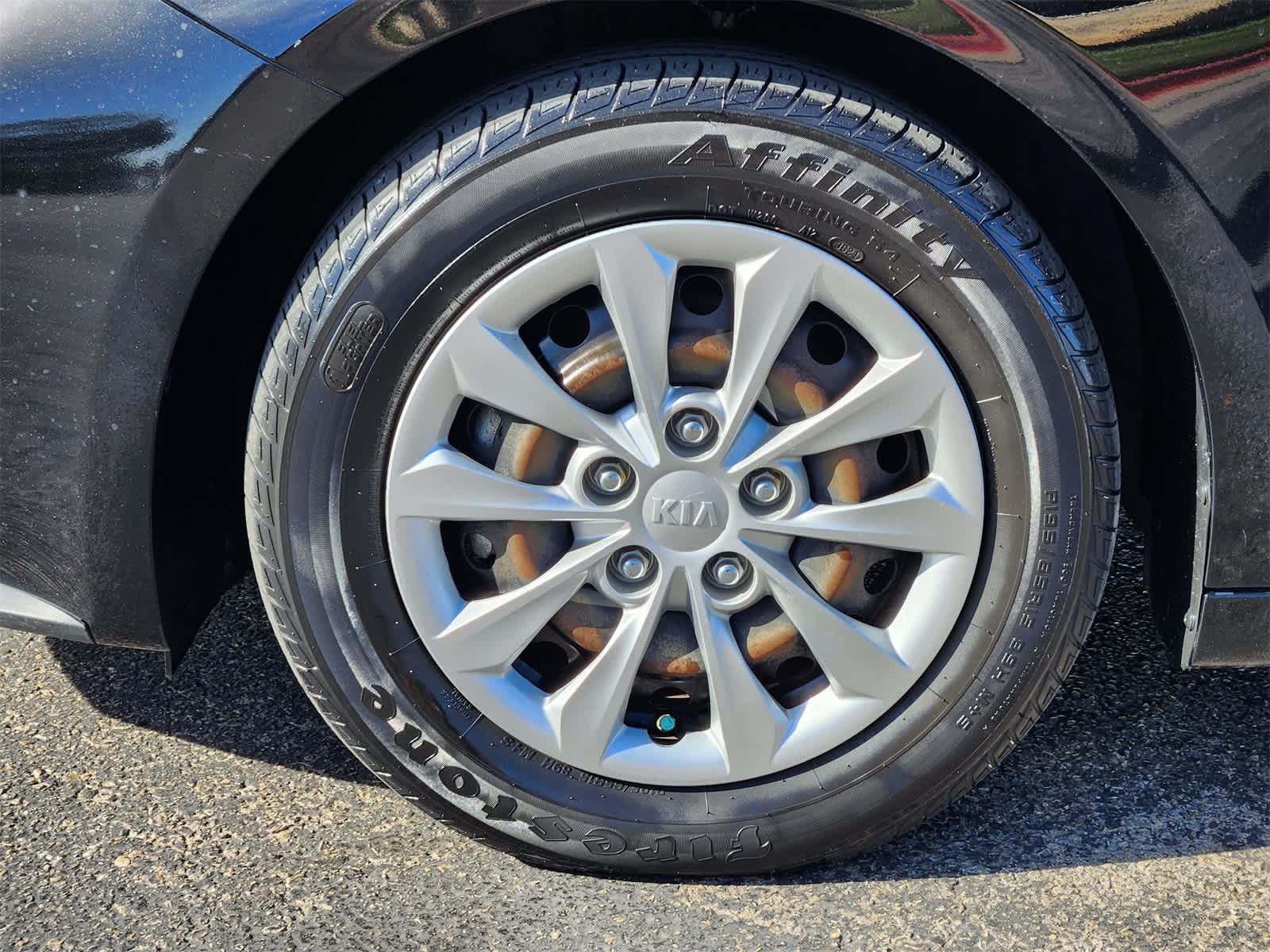 Thumbnail: 2019 Kia Forte - 9