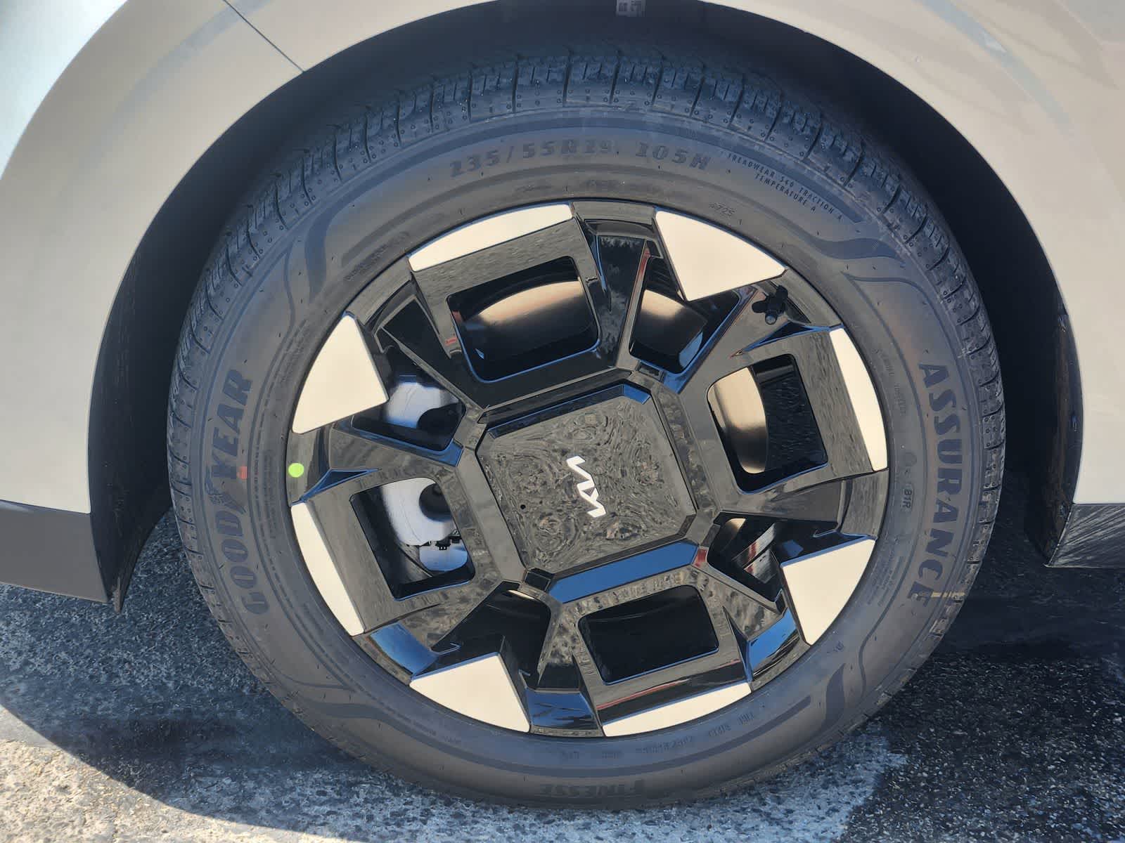 Thumbnail: 2026 Kia Carnival - 9