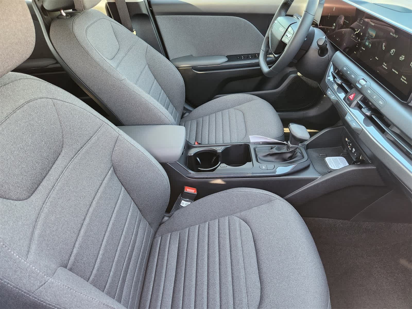 Thumbnail: 2025 Kia K4 - 12