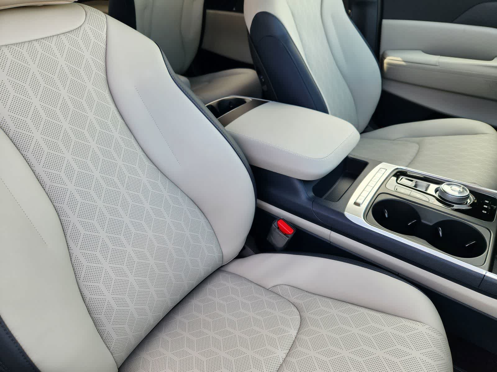 Thumbnail: 2026 Kia Carnival - 13