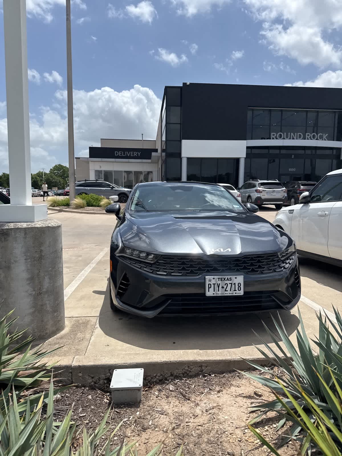 2022 Kia K5 EX 2