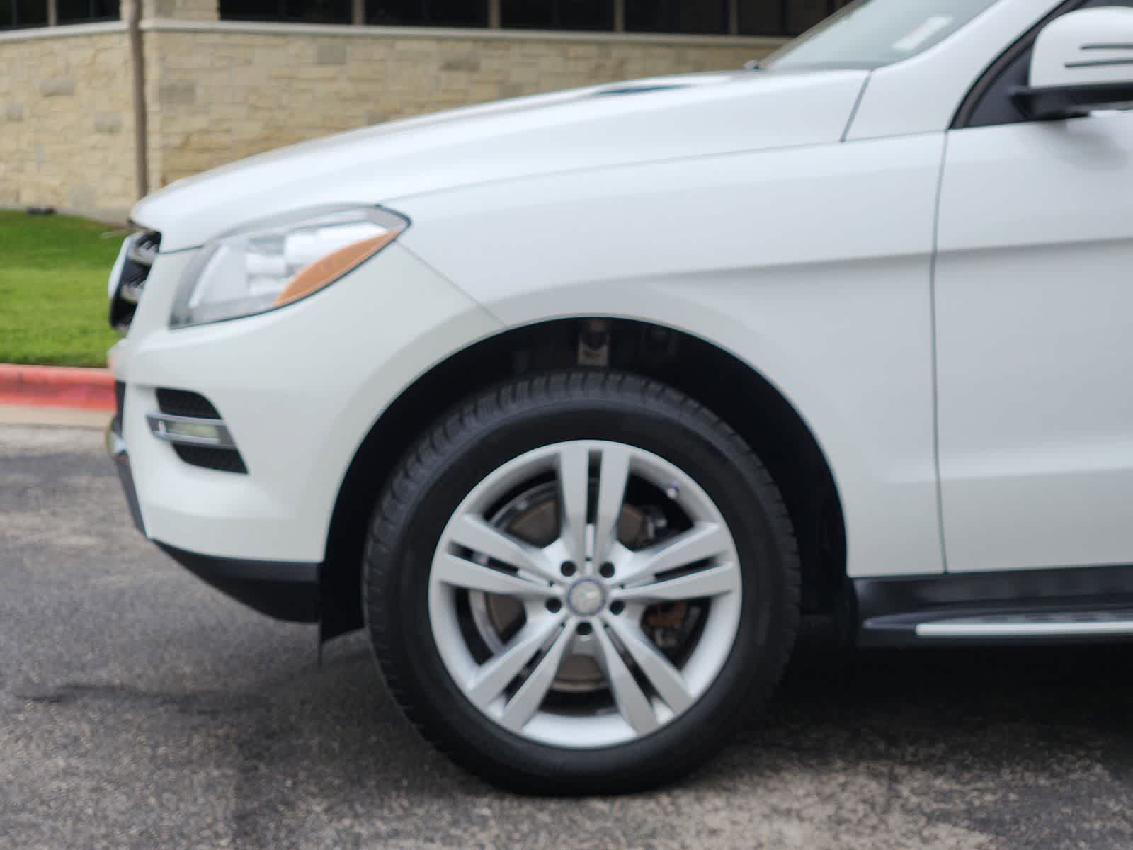 Thumbnail: 2014 Mercedes-Benz M-Class - 8