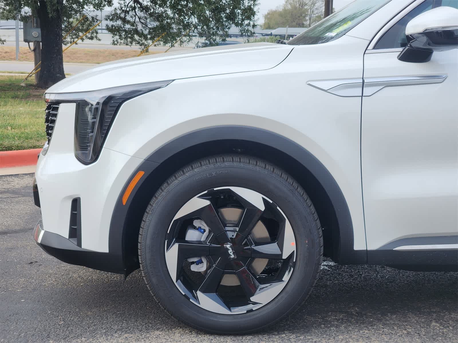 Thumbnail: 2026 Kia Sorento - 8