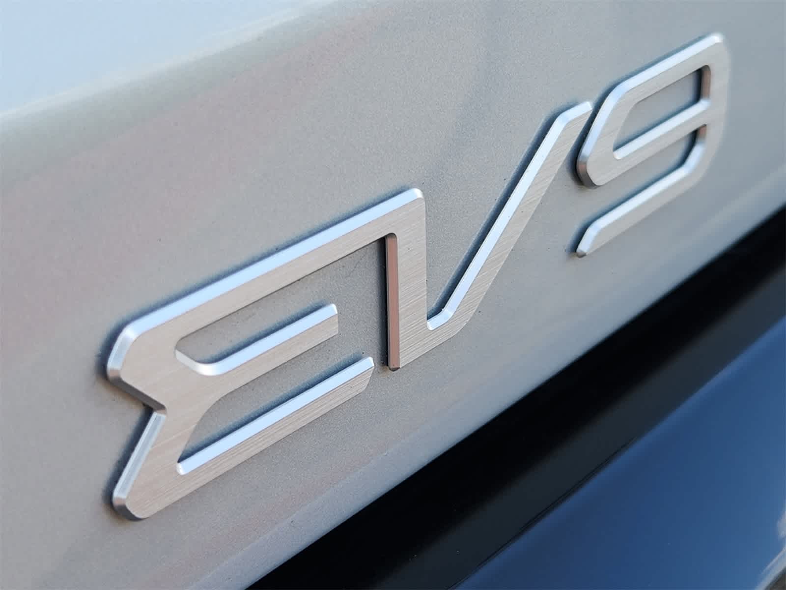 Thumbnail: 2026 Kia EV9 - 10