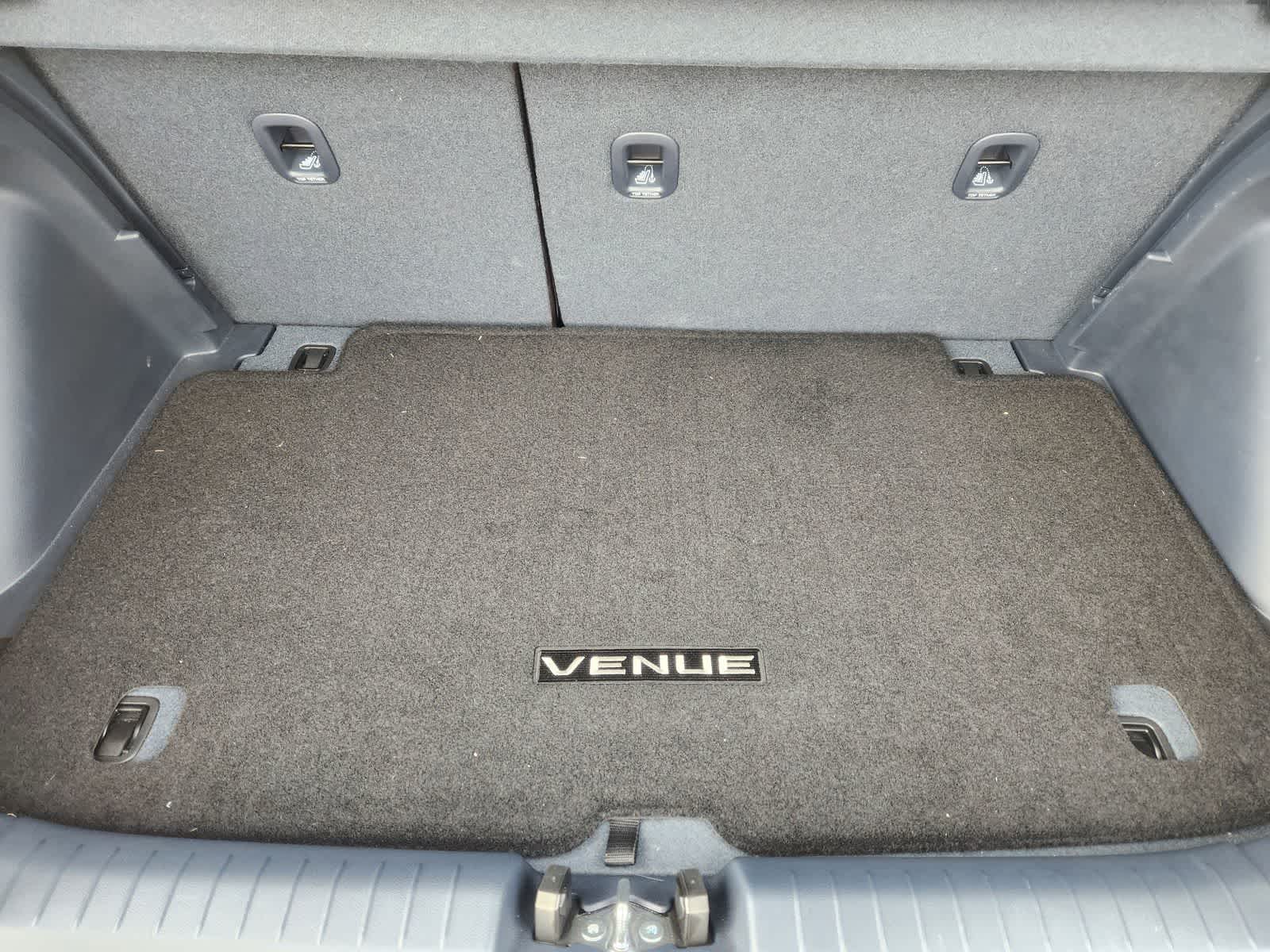 Thumbnail: 2025 Hyundai Venue - 30