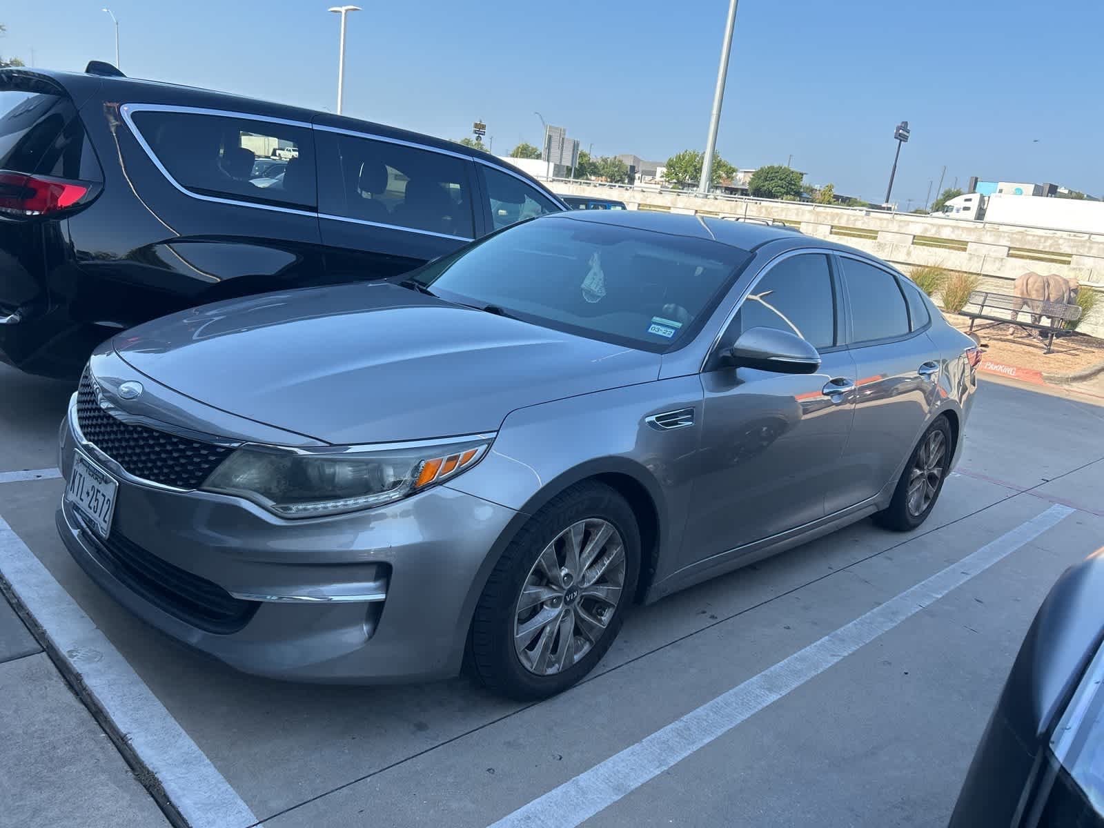 Thumbnail: 2018 Kia Optima - 1