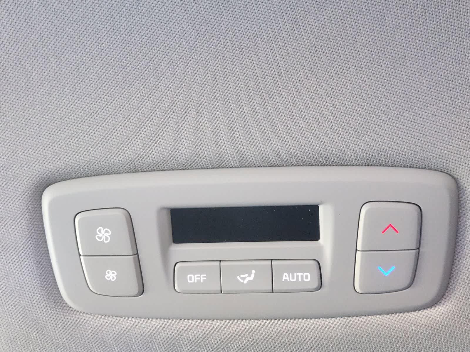 Thumbnail: 2026 Kia Carnival - 26