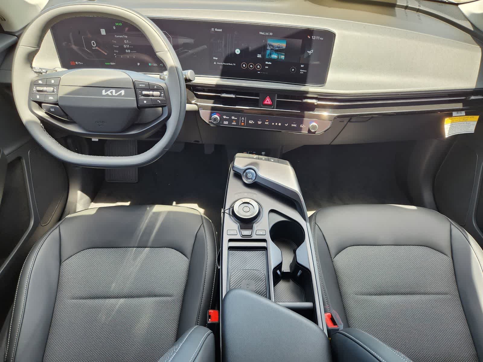 Thumbnail: 2025 Kia EV6 - 23