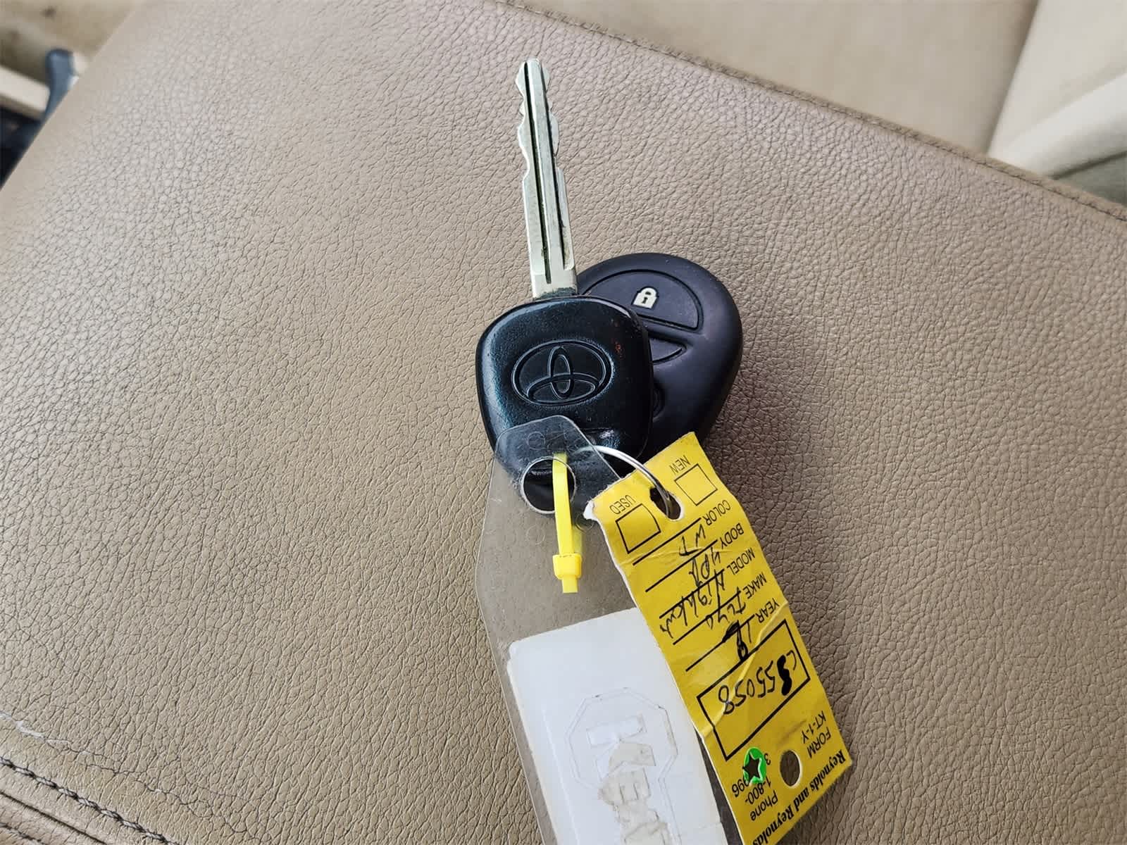 Thumbnail: 2012 Toyota Highlander - 32