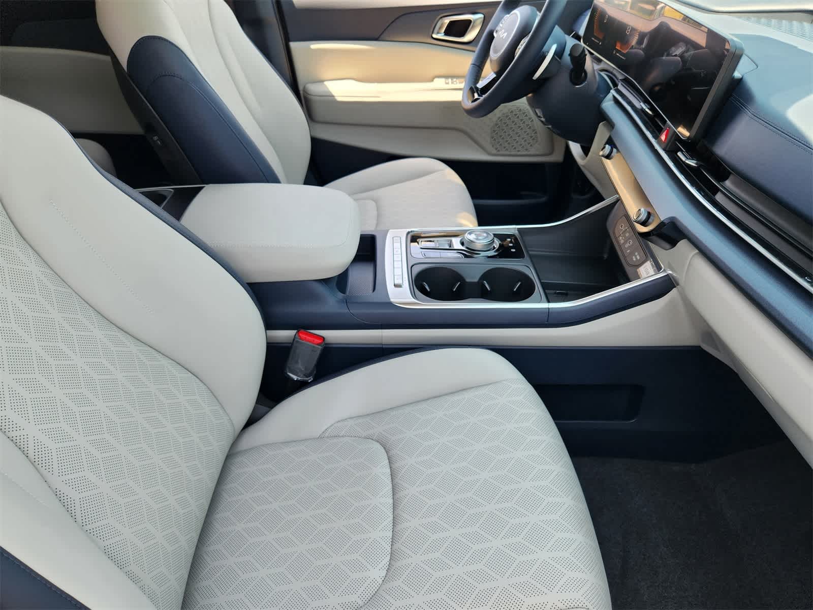 Thumbnail: 2026 Kia Carnival - 12