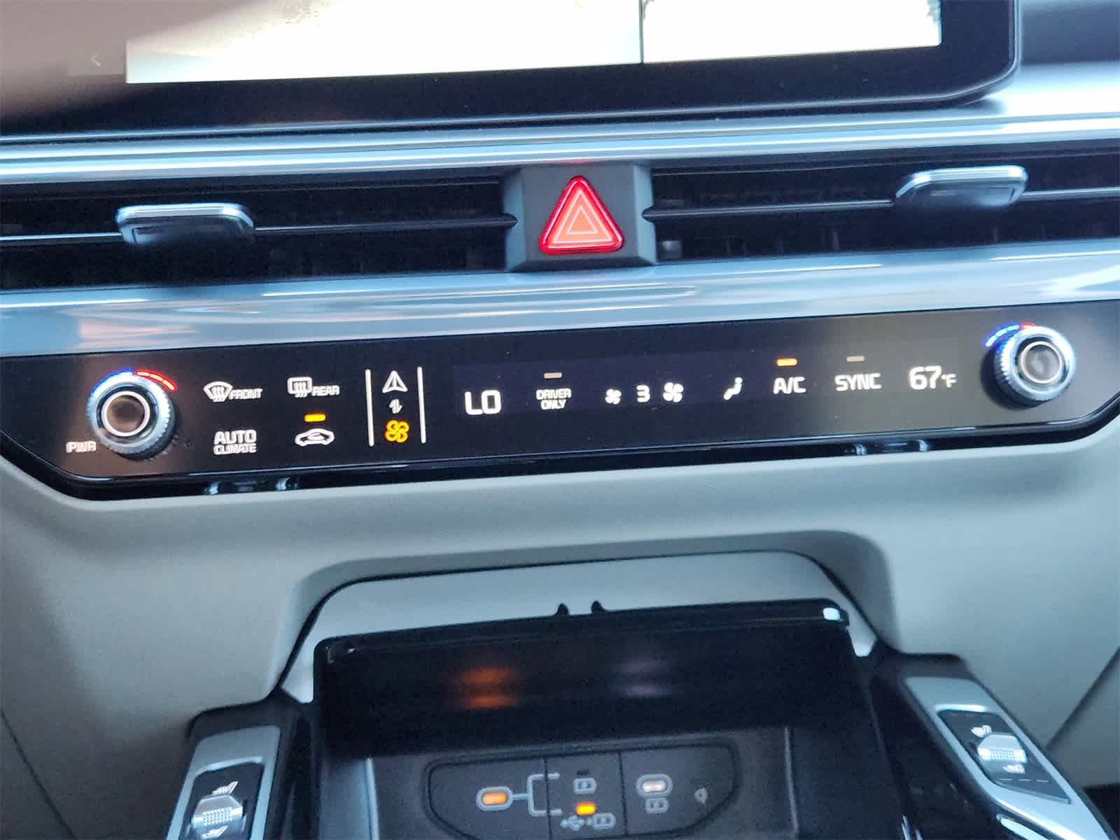 Thumbnail: 2026 Kia Sorento - 15