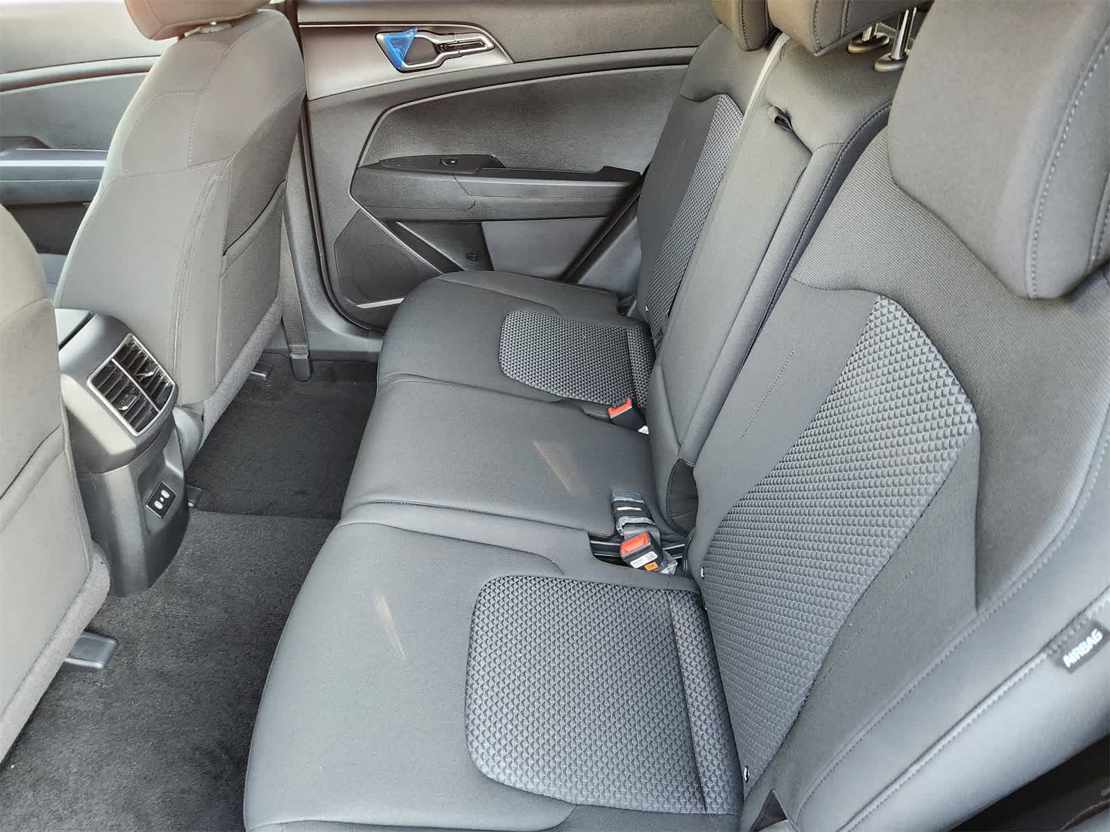 Thumbnail: 2026 Kia Sportage - 22