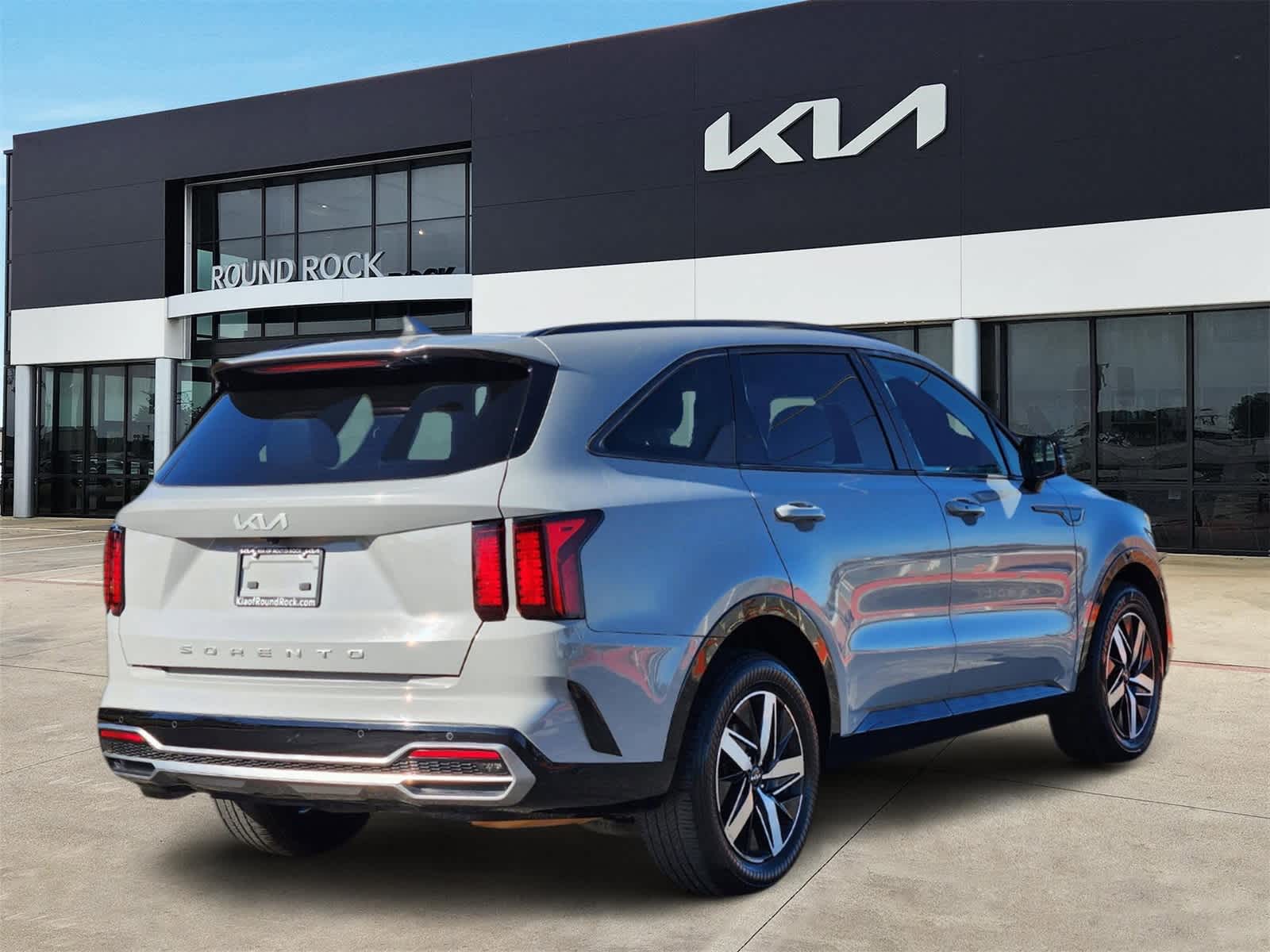 Thumbnail: 2022 Kia Sorento - 5