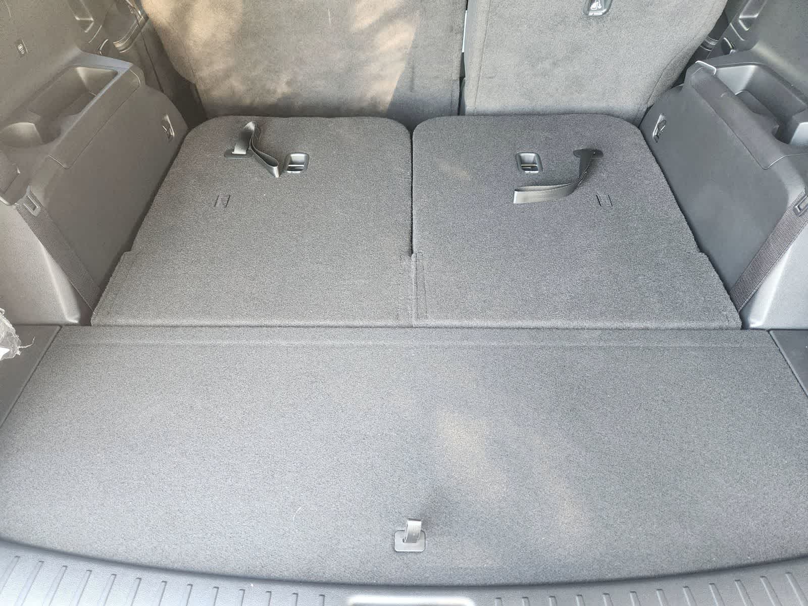 Thumbnail: 2026 Kia Sorento - 24