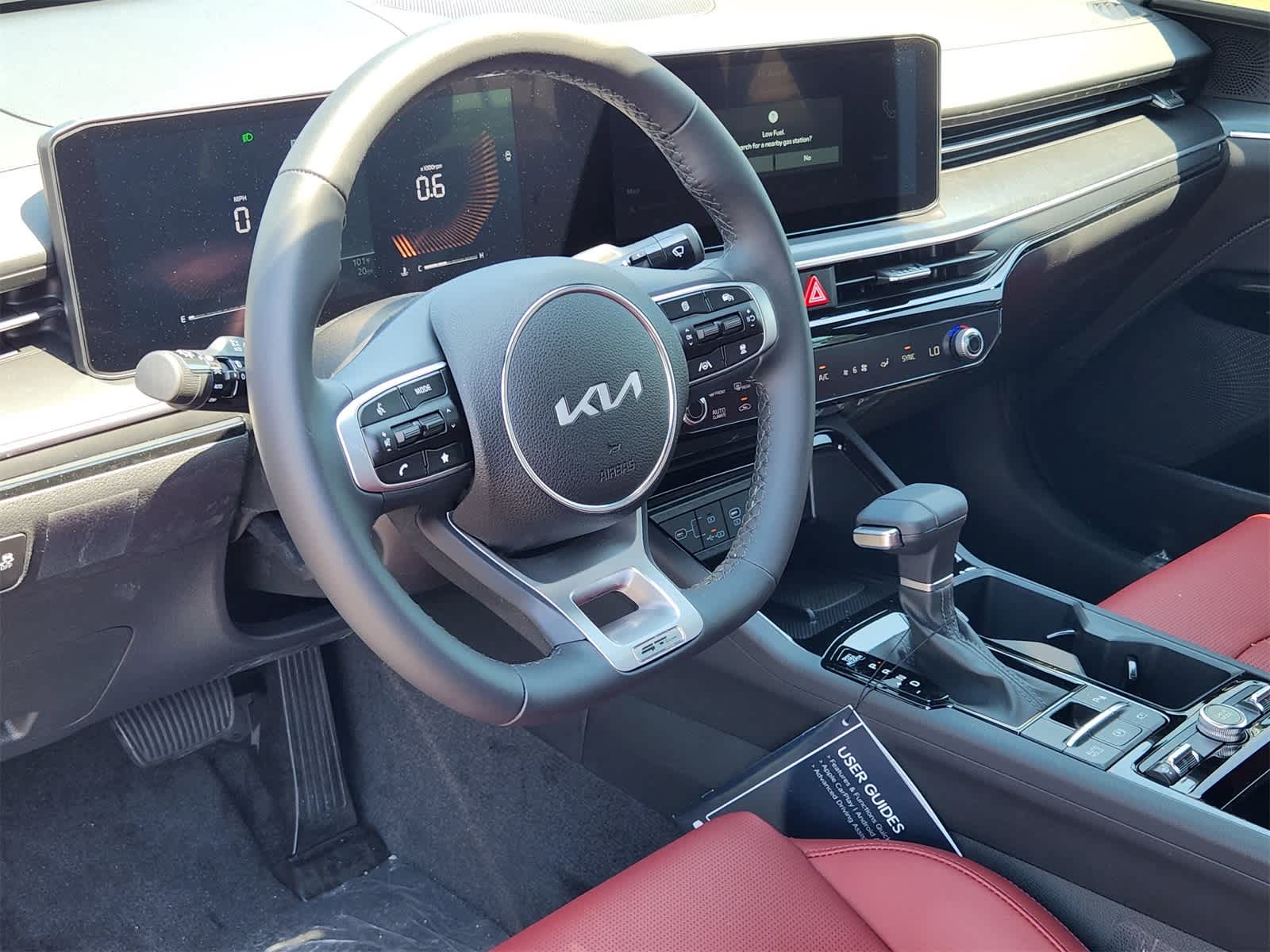 Thumbnail: 2025 Kia K5 - 2