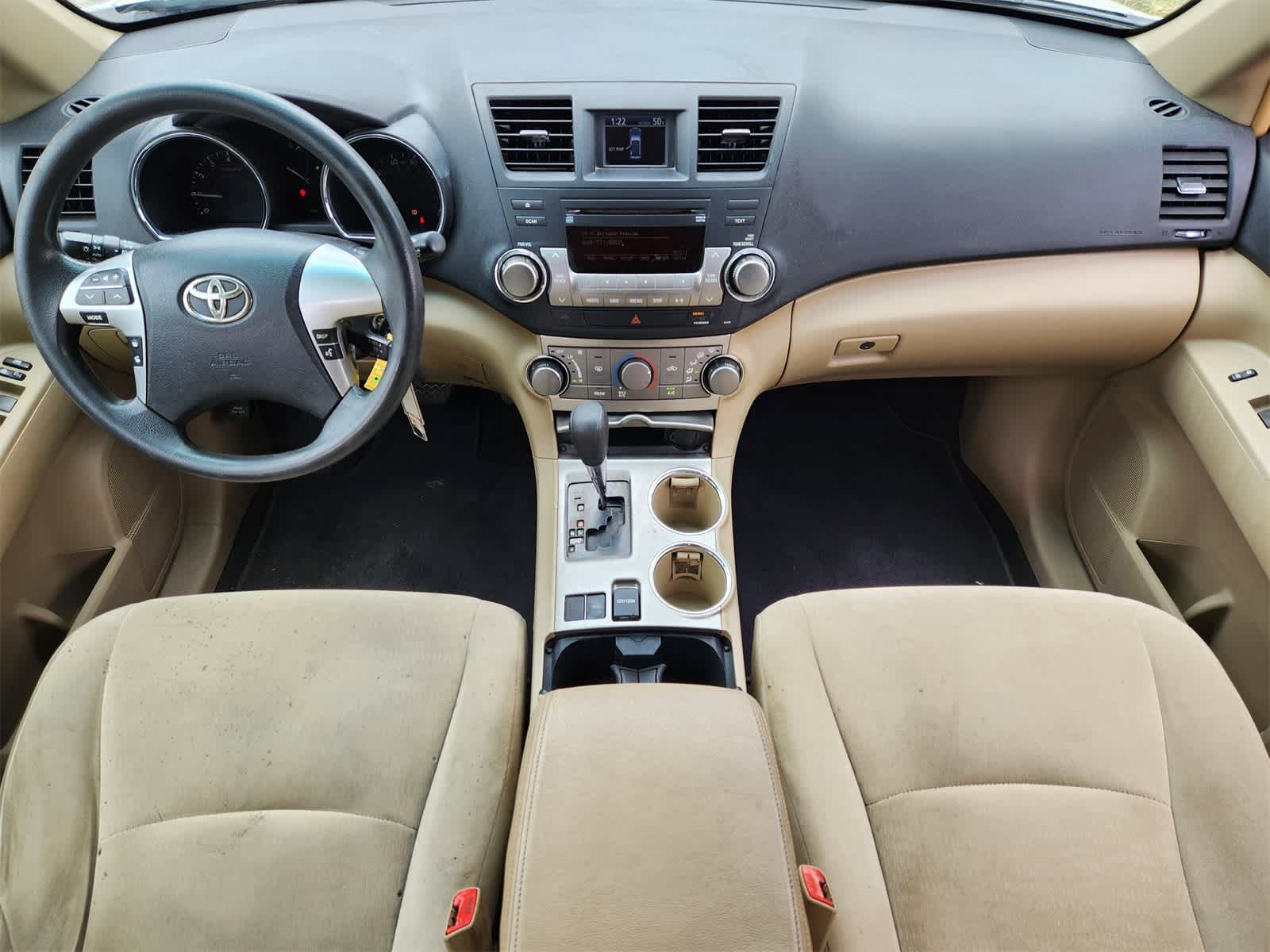 Thumbnail: 2012 Toyota Highlander - 24