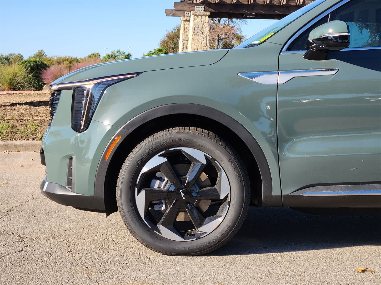 Thumbnail: 2026 Kia Sorento - 8