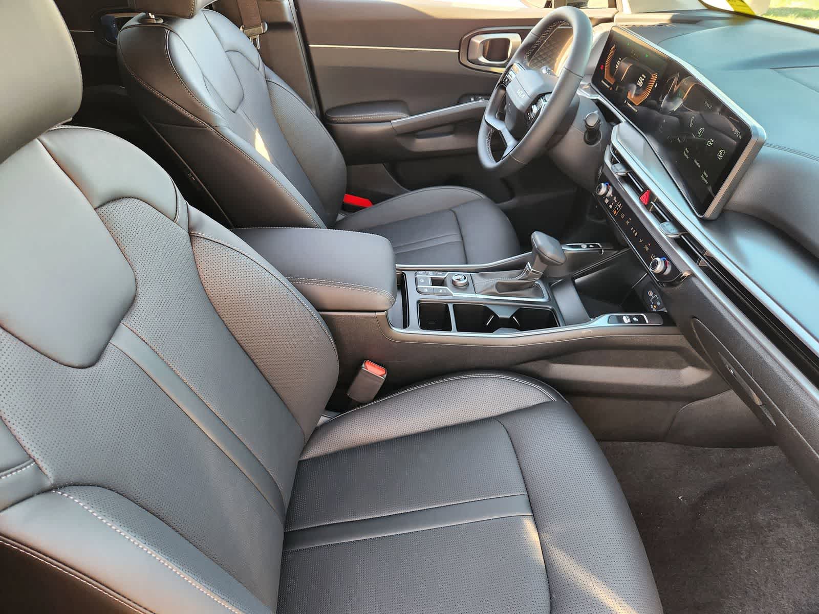 Thumbnail: 2026 Kia Sorento - 13