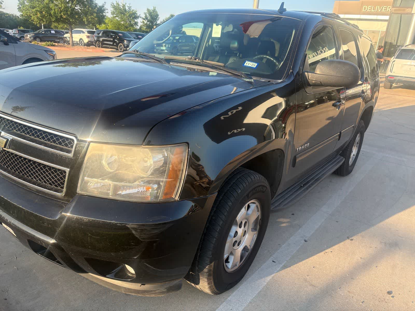 Thumbnail: 2011 Chevrolet Tahoe - 1