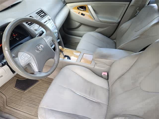 2007 Toyota Camry XLE 2