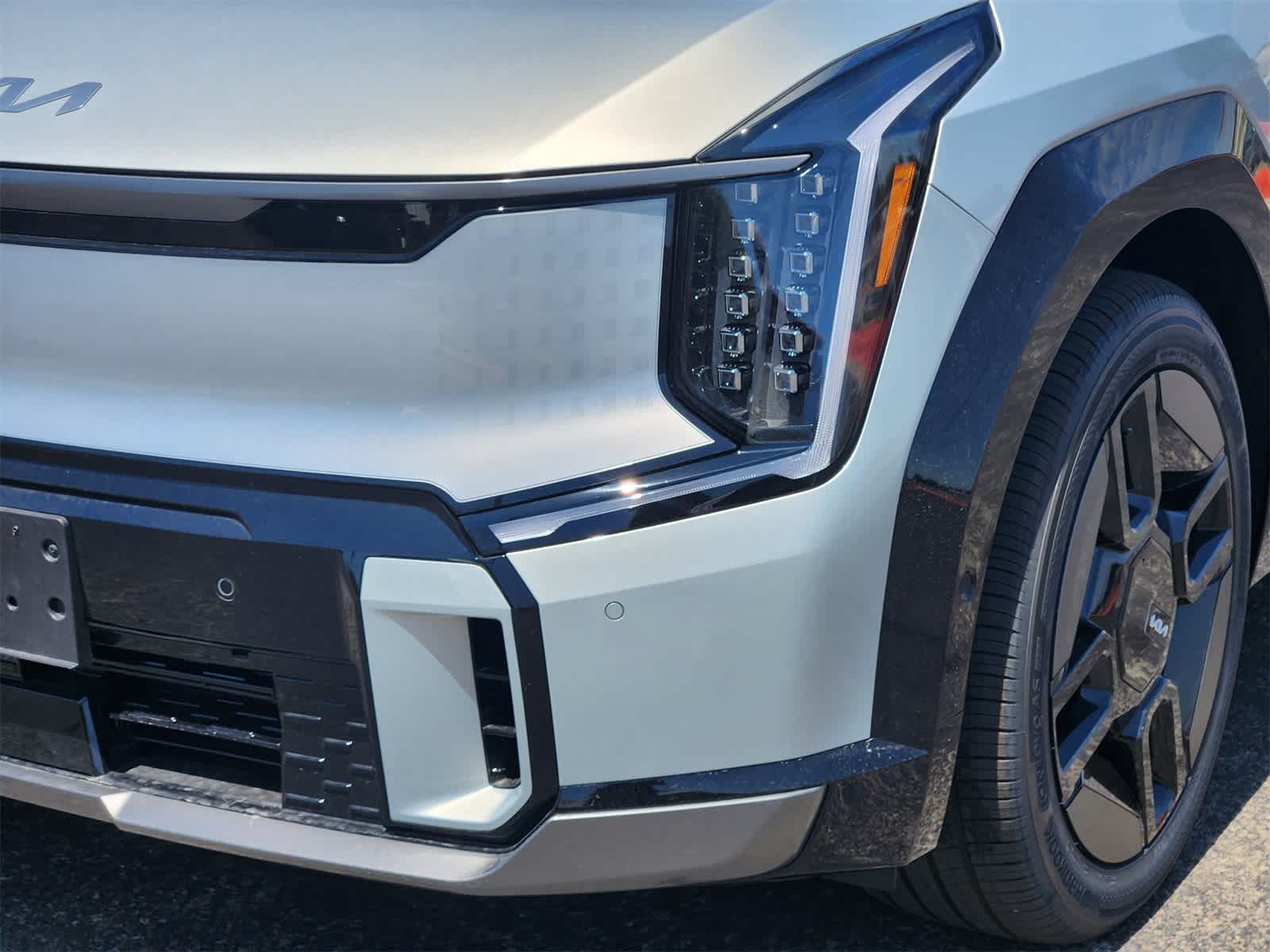 Thumbnail: 2026 Kia EV9 - 7