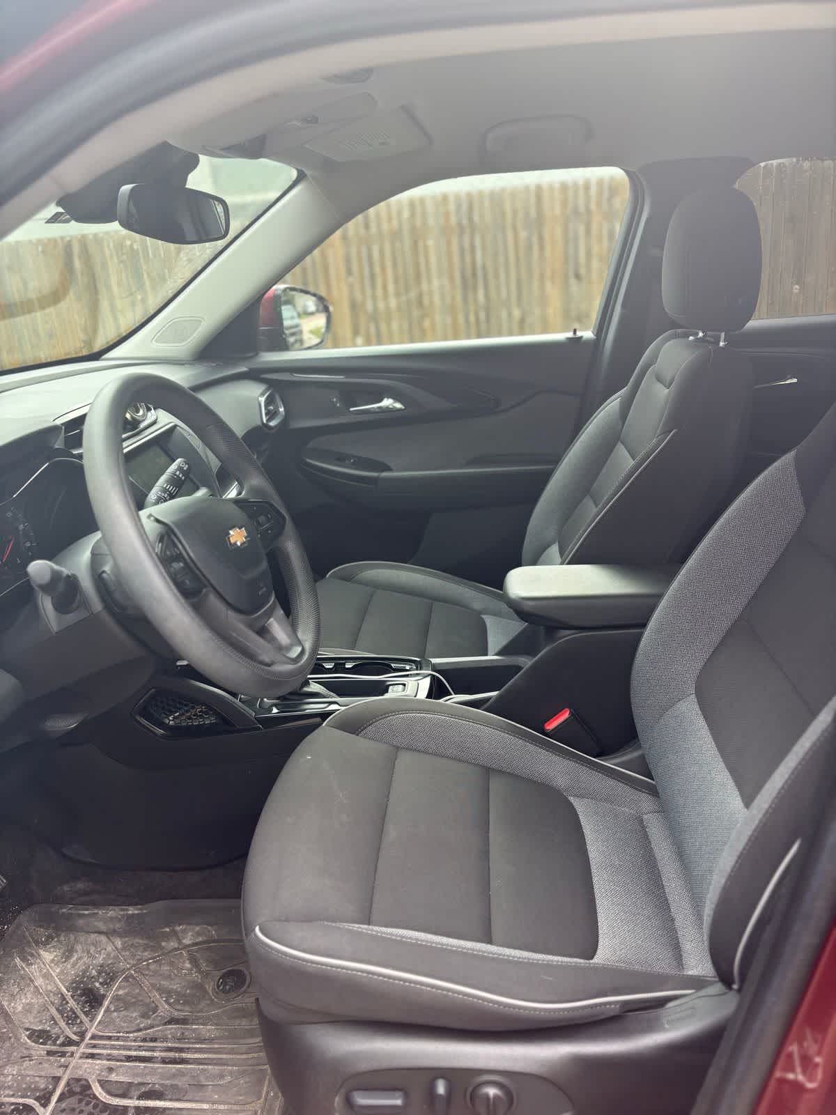 Thumbnail: 2023 Chevrolet TrailBlazer - 10