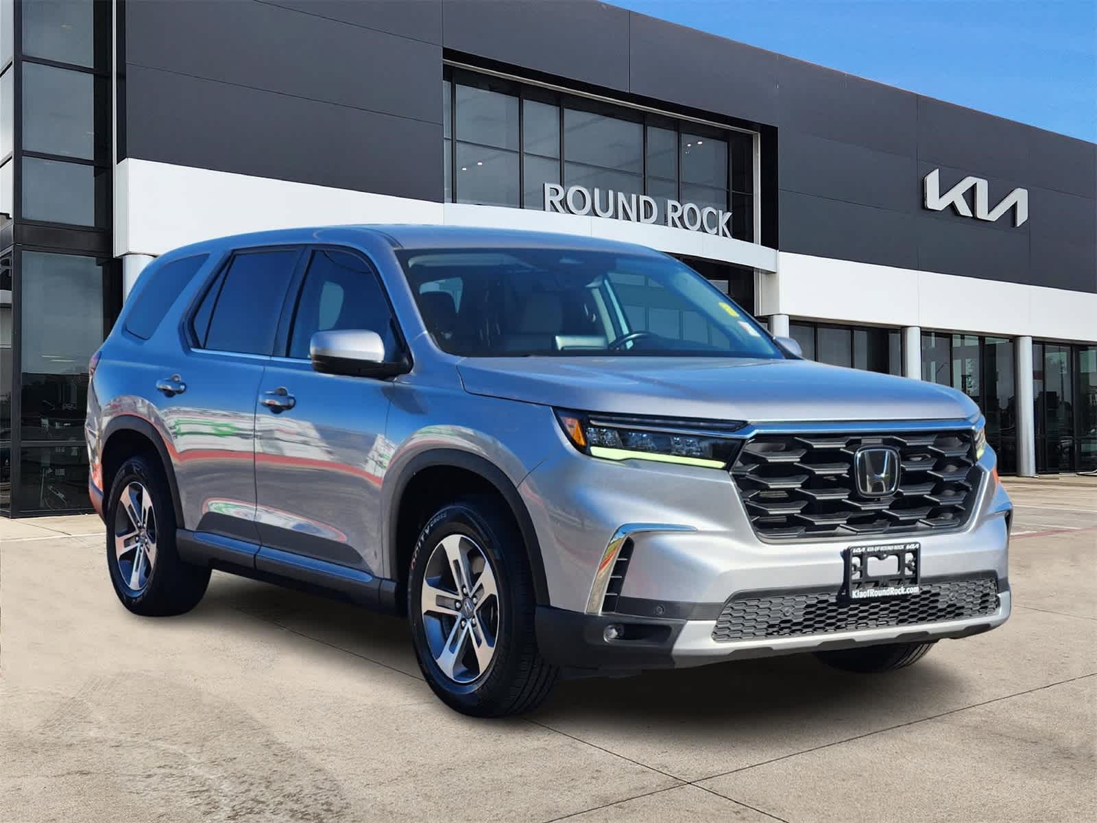 Thumbnail: 2023 Honda Pilot - 3