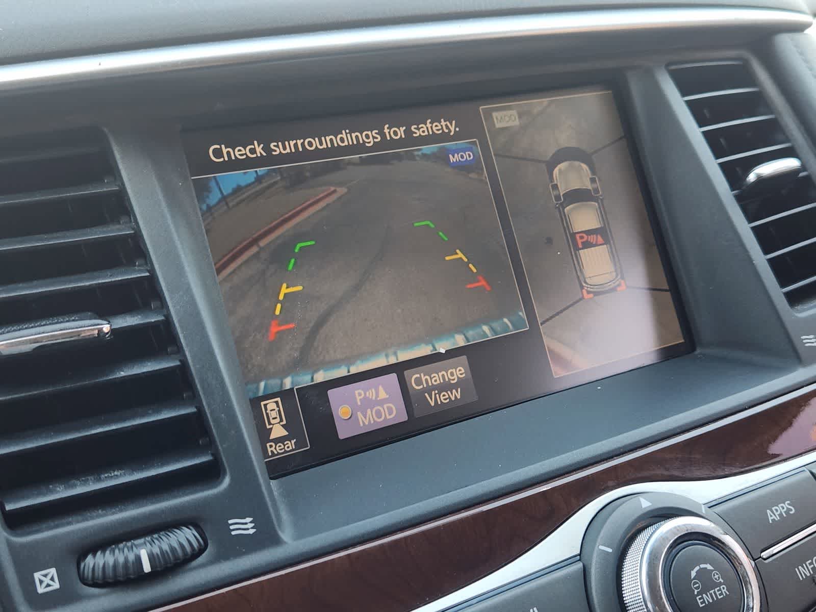 Thumbnail: 2019 INFINITI QX80 - 17