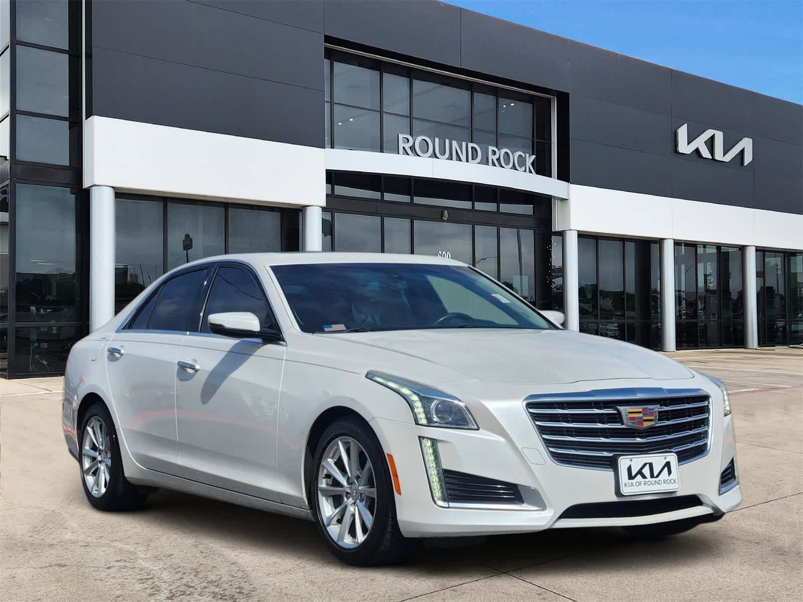 Thumbnail: 2019 Cadillac CTS - 3
