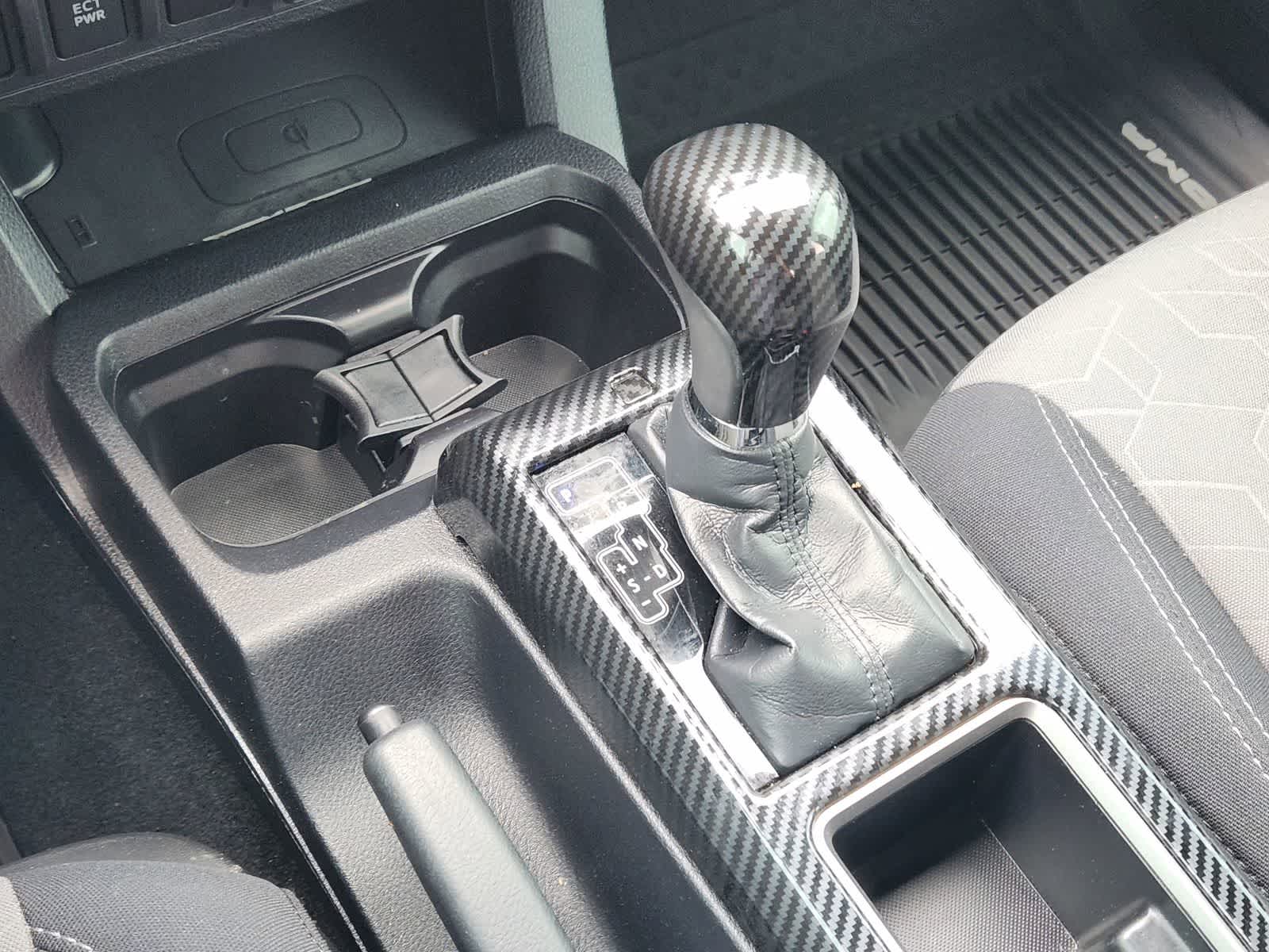 2020 Toyota Tacoma TRD Sport - Photo 19