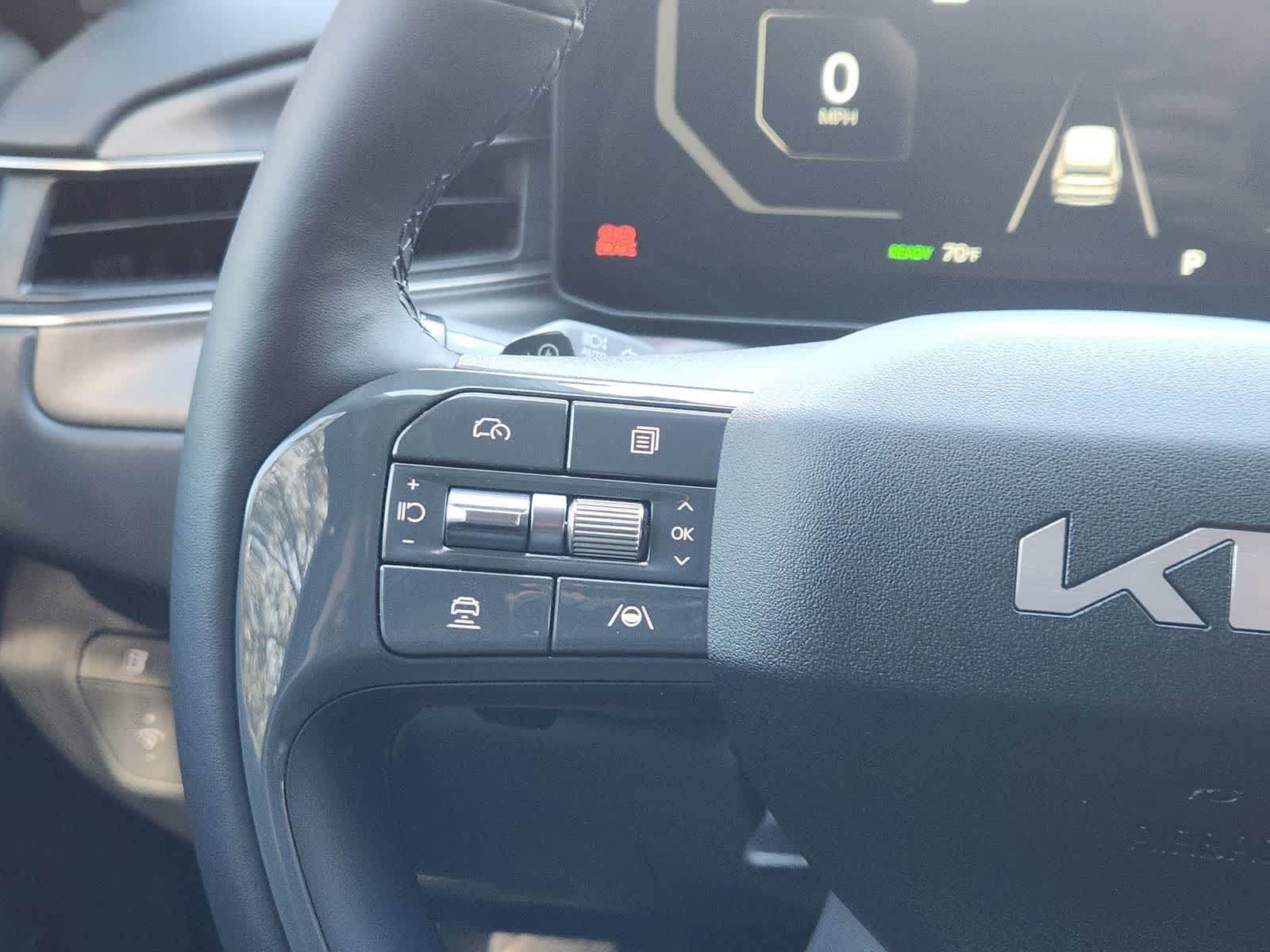 Thumbnail: 2026 Kia EV9 - 22