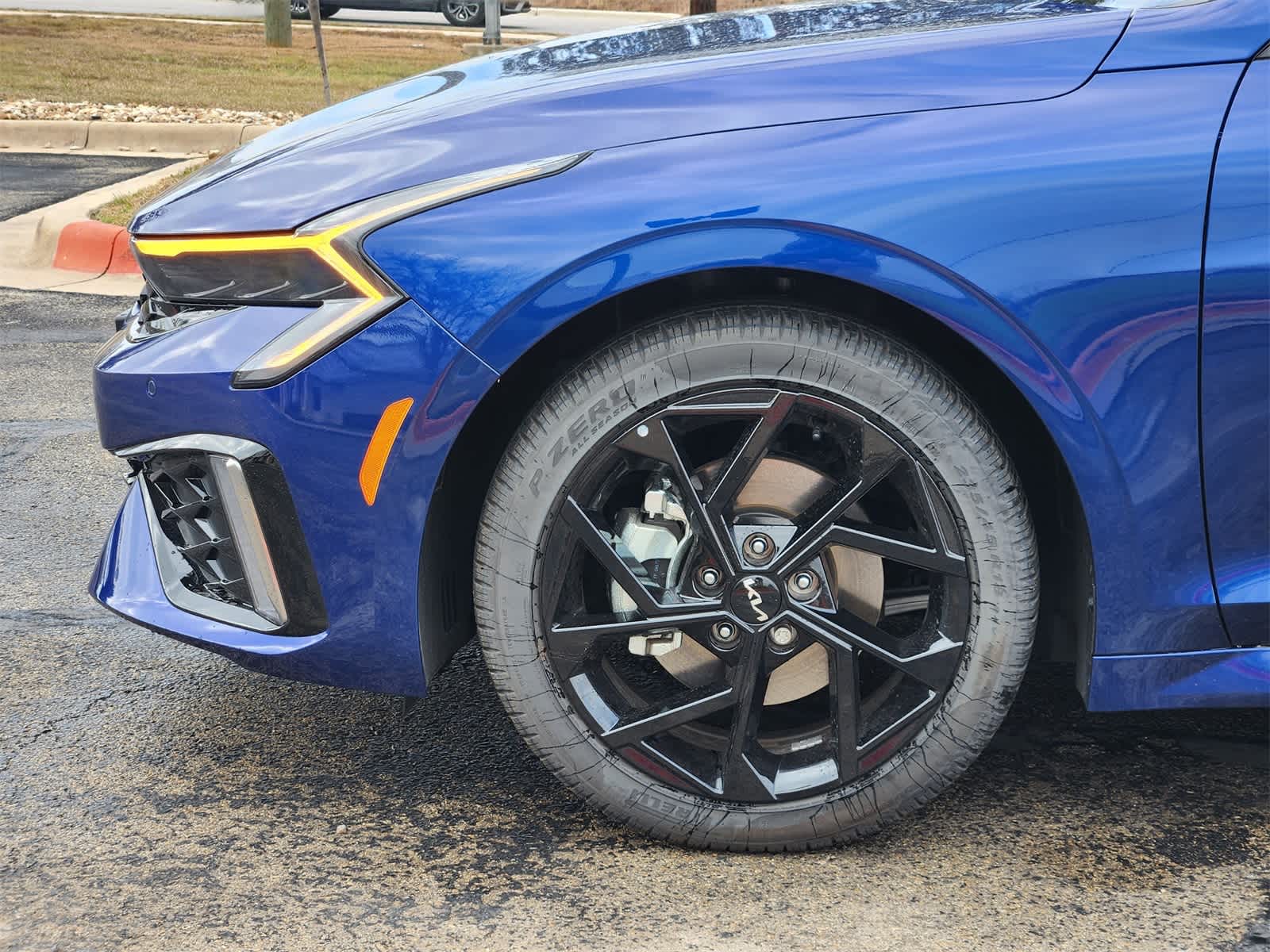 Thumbnail: 2026 Kia K5 - 6