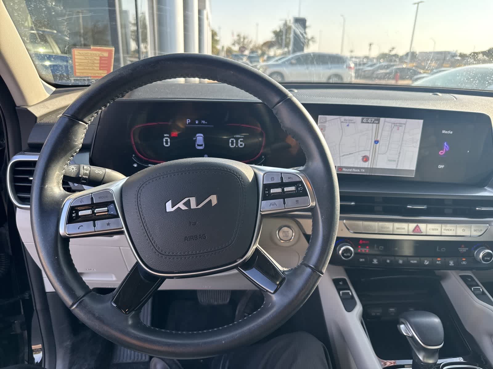 Thumbnail: 2024 Kia Telluride - 13