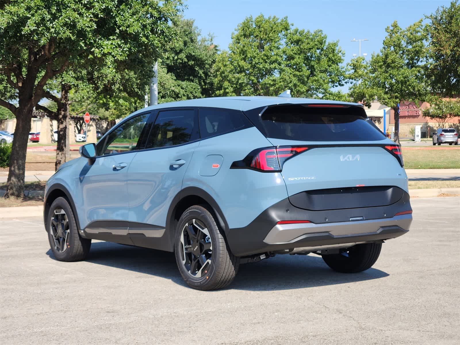 Thumbnail: 2026 Kia Sportage - 6