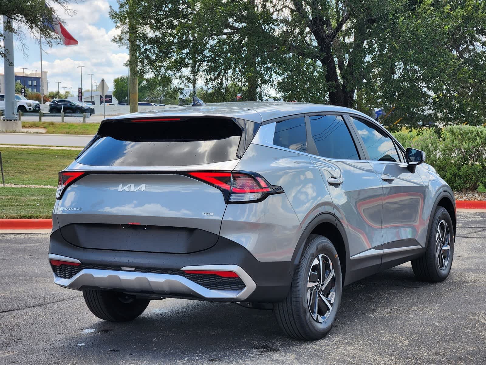 Thumbnail: 2025 Kia Sportage - 5