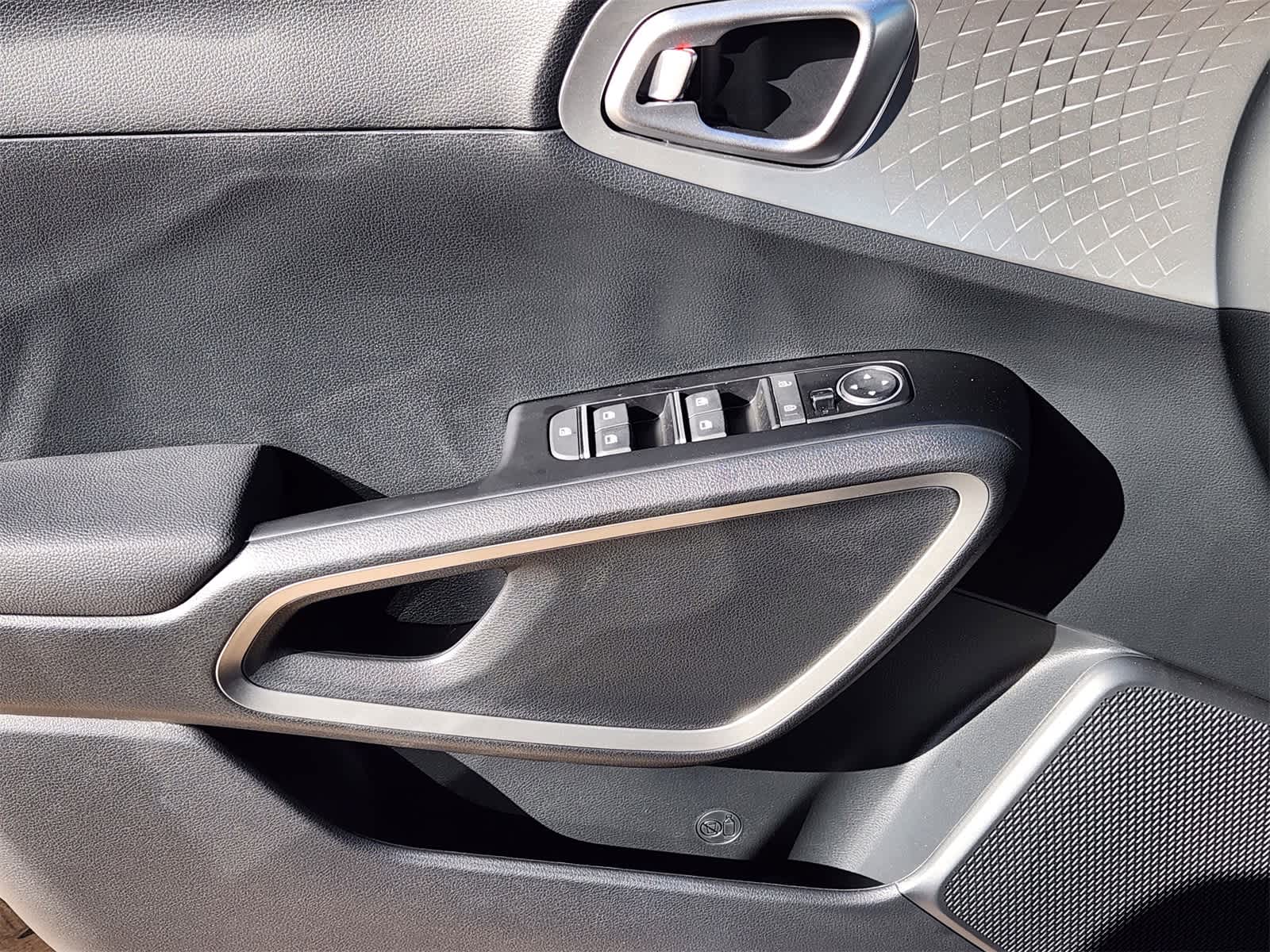 Thumbnail: 2025 Kia Soul - 18