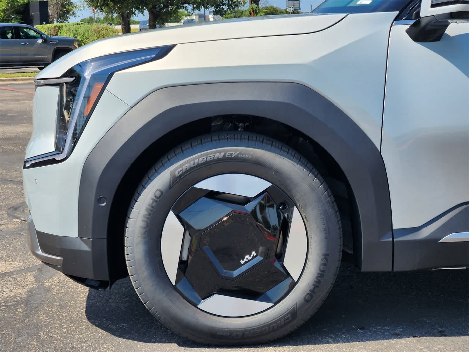 Thumbnail: 2026 Kia EV9 - 8