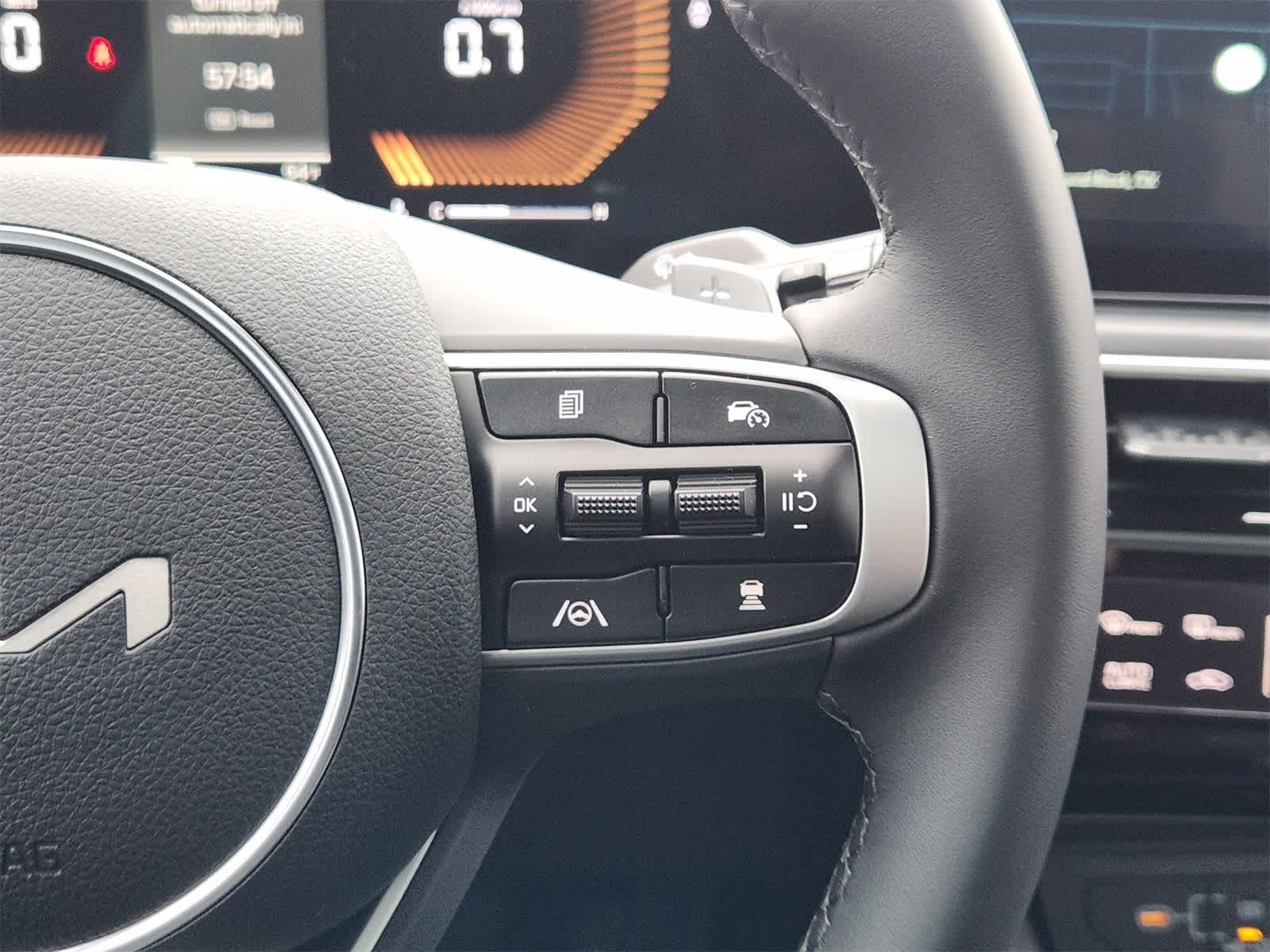 Thumbnail: 2026 Kia K5 - 27