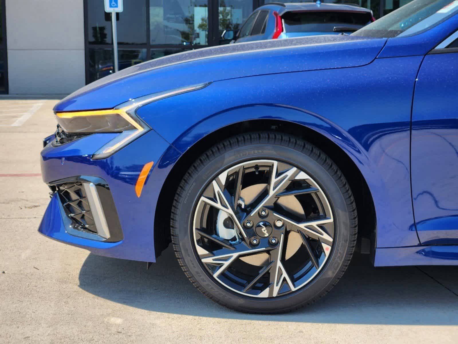 Thumbnail: 2025 Kia K5 - 7