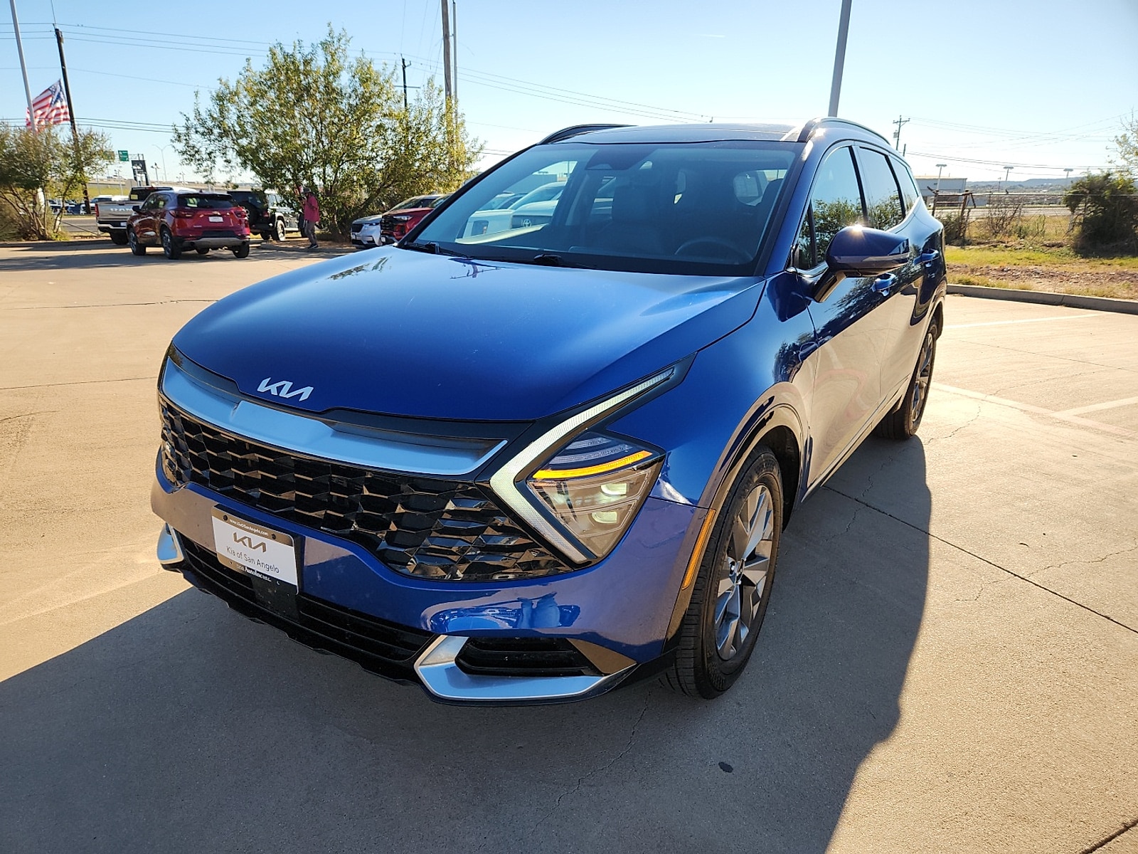 2024 Kia Sportage SX's photo