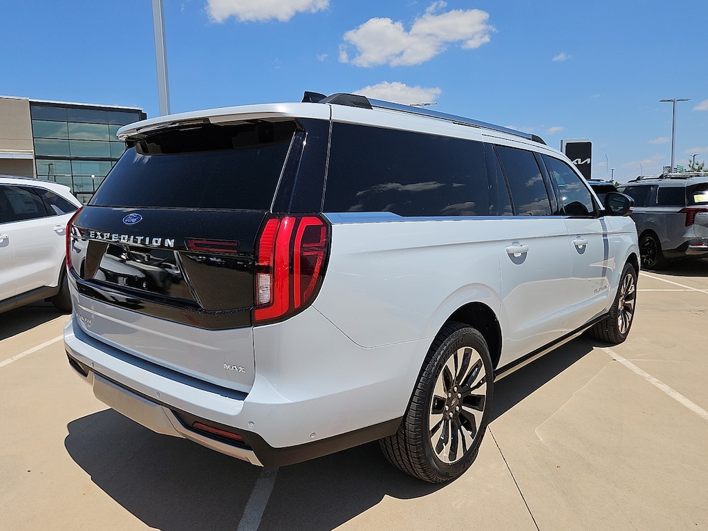 Used 2025 Ford Expedition Max Platinum 4x4