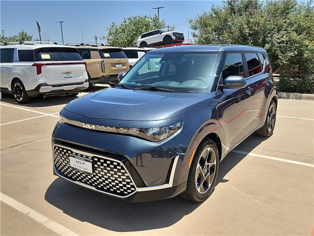 Used 2025 KIA Soul EX (IVT) Hatchback
