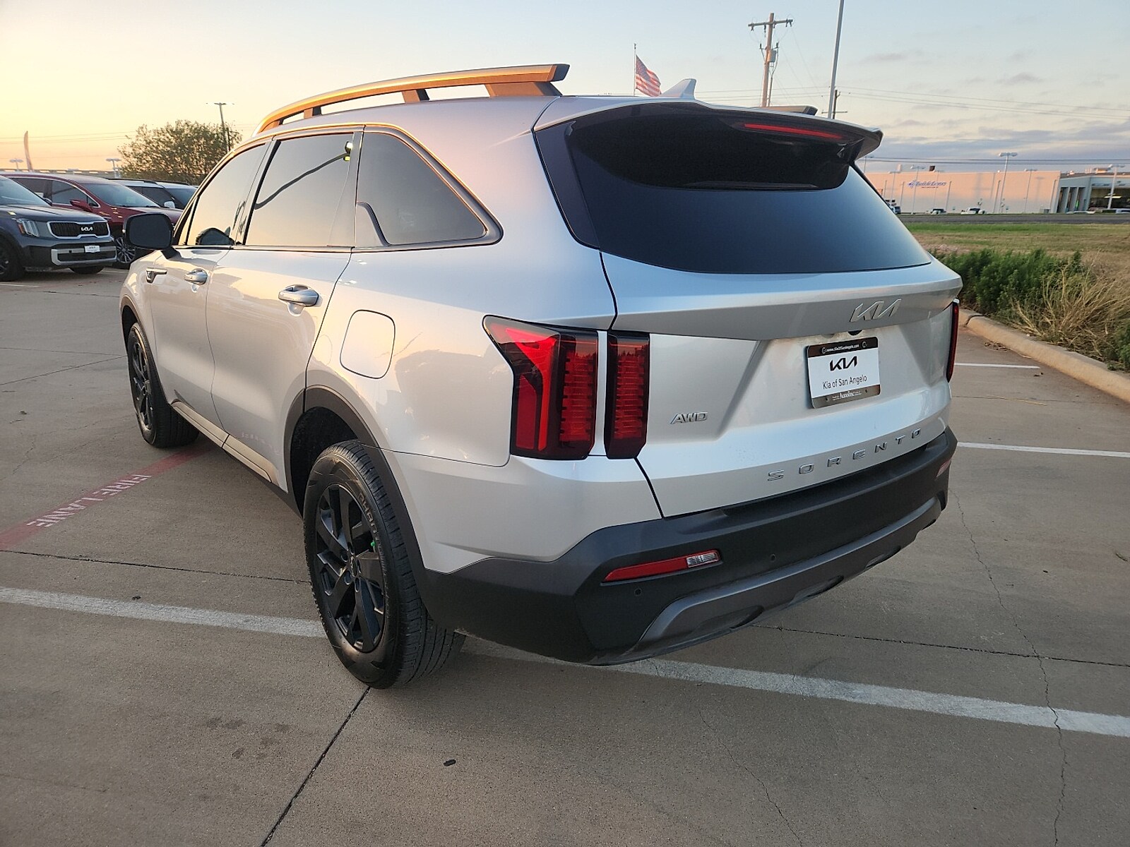 2022 Kia Sorento X-Line S photo 3